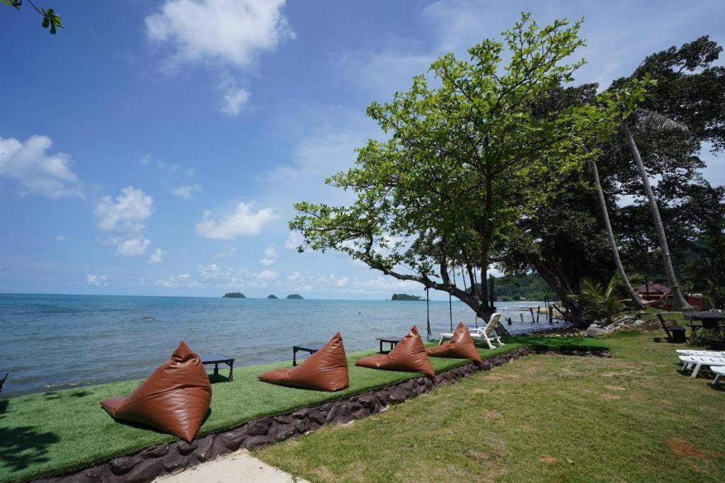 Sea Flower Resort Koh Chang Dış mekan fotoğraf
